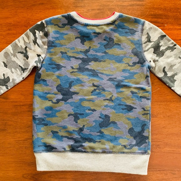 Joe Fresh Boys Two Tone Camouflage Pull Over, size 7 - Picture 4 of 4